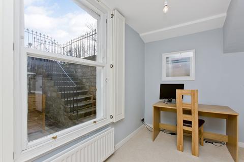 2a Royal Crescent, Edinburgh, EH3 6PZ
