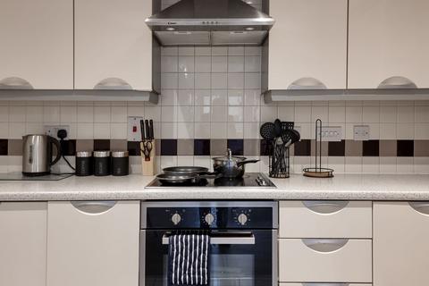 2 bedroom serviced apartment to rent, Middlewood Street, Salford M5