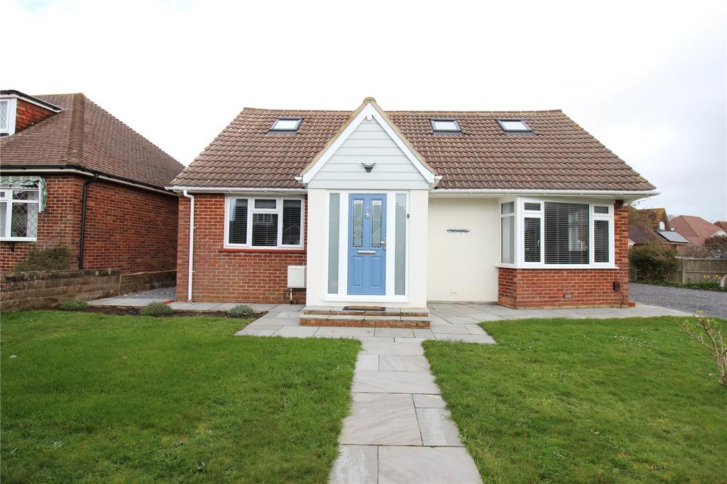 York Crescent, LeeOnTheSolent, Hampshire, PO13 3 bed bungalow for