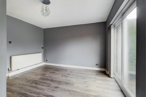 38 Calder Avenue, Ormskirk, L39 4SF