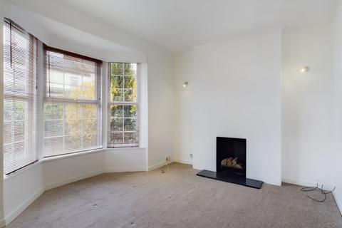 4 bedroom end of terrace house to rent, Mount Street, Harrogate, HG2