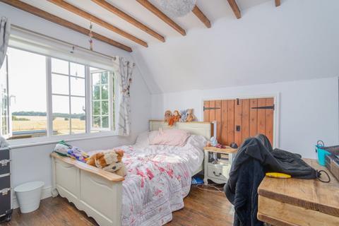 Oakdene Chapel Road, Beaumont, Clacton-on-sea, CO16 0AR