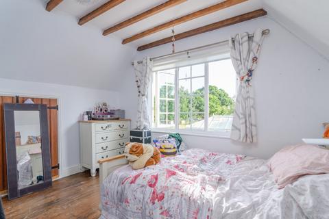 Oakdene Chapel Road, Beaumont, Clacton-on-sea, CO16 0AR