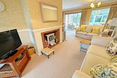 90 Douglas Road, Hollywood, Birmingham, B47 5JZ