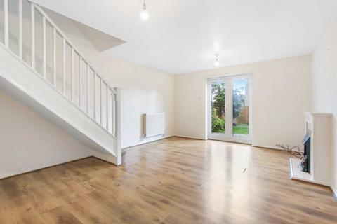 5 Martock Gardens, London, N11 3GH