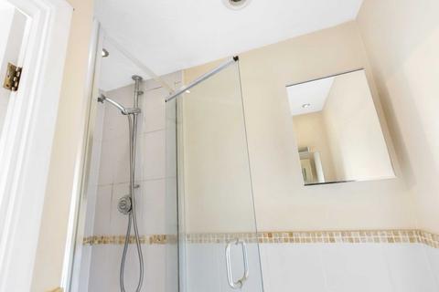 5 Martock Gardens, London, N11 3GH