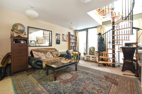 1 bedroom apartment to rent - Ellsworth Street, London, E2