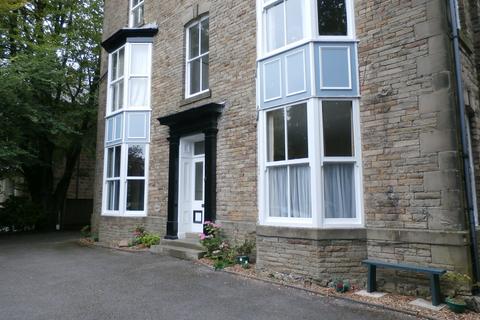 1 bedroom ground floor flat to rent, St. Johns Road, Buxton SK17