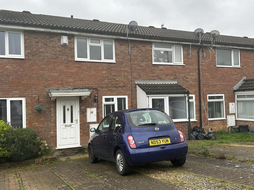 The Pastures, Barry 2 bed terraced house for sale £189,950