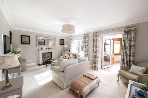 7 Hitherwood Close, Reigate, RH2 0JJ