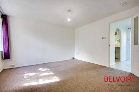 3 bedroom semi-detached house to rent, Wharfdale Way, Hardwicke, Gloucester, GL2