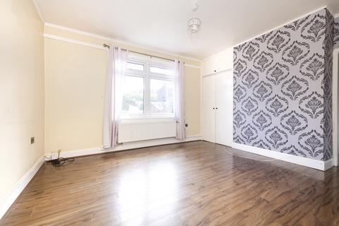 10 Restalrig Square, Edinburgh, EH7 6HA