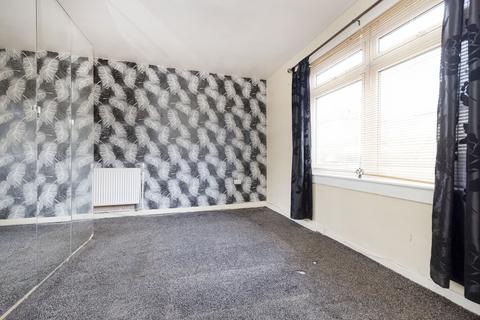 10 Restalrig Square, Edinburgh, EH7 6HA