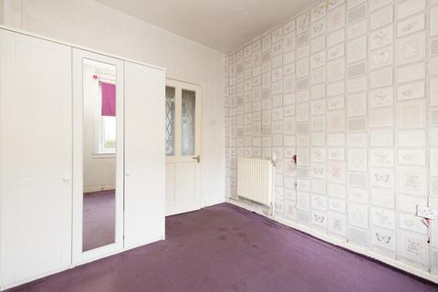 10 Restalrig Square, Edinburgh, EH7 6HA