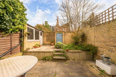 2 bedroom semi-detached house for sale, Plough Lane,  East Dulwich, SE22