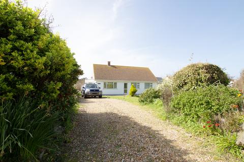 2 bedroom detached bungalow for sale - Rue des Marais, St Pierre du Bois, Guernsey, GY7