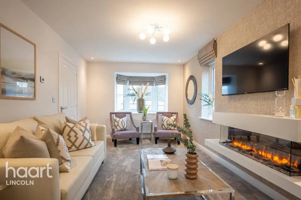 Whittlesey Green, Whittlesey 4 bed detached house £349,995