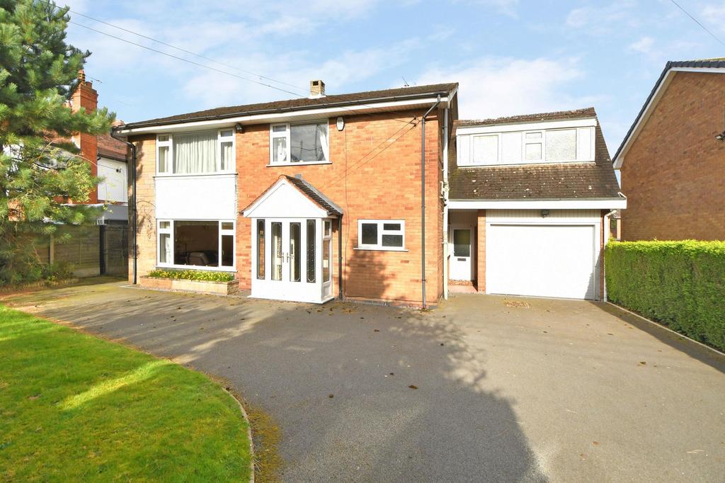 Hyde Lea, Stafford, ST18 5 bed detached house for sale £500,000