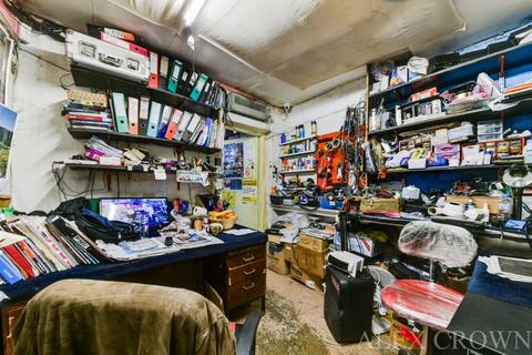 1 bedroom house for sale - High Road, Tottenham