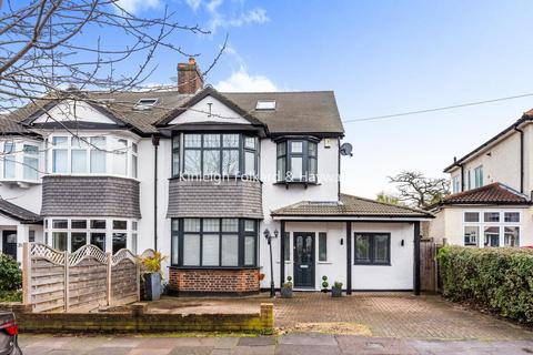 37 Ravenswood Avenue, West Wickham, BR4 0PN