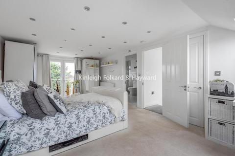 37 Ravenswood Avenue, West Wickham, BR4 0PN