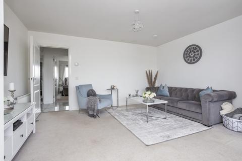 77e Auld Coal Road, Bonnyrigg, EH19 3WH