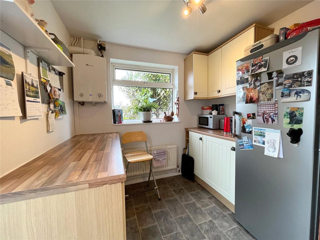 Kingsfield Grange Road, Bradford On Avon 3 bed semidetached house for