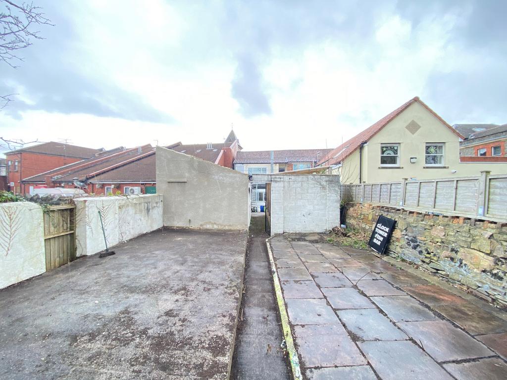 Yard 2 T202303011715.jpg