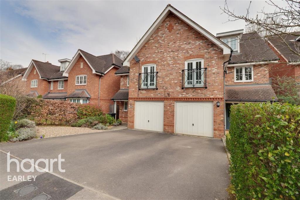 Shiplake Bottom, Peppard Common, RG9 5HP 4 bed semidetached house to