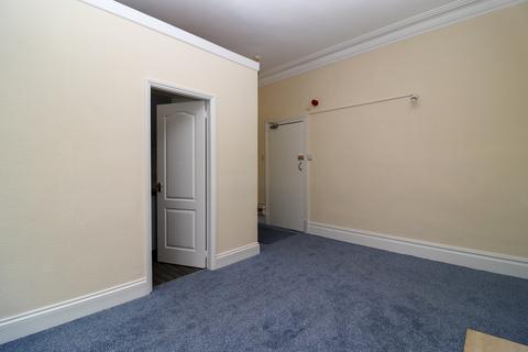 Studio to rent, St James Terrace, Leicester, LE2