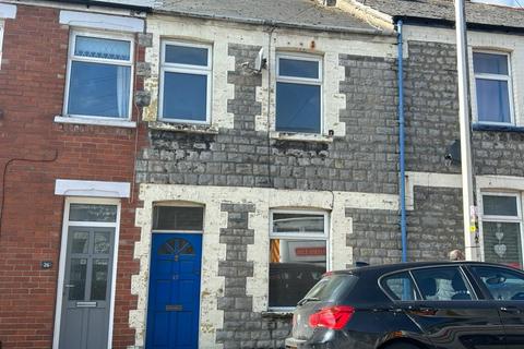 27 Lee Road, Barry, CF63 1DA