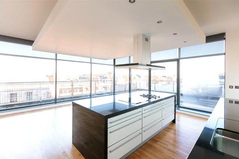3 bedroom flat to rent, Eyre Place, Edinburgh, EH3