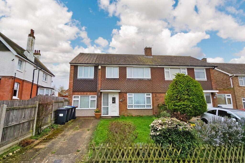 Pigeon Lane, Herne Bay 4 bed semi-detached house for sale - £425,000