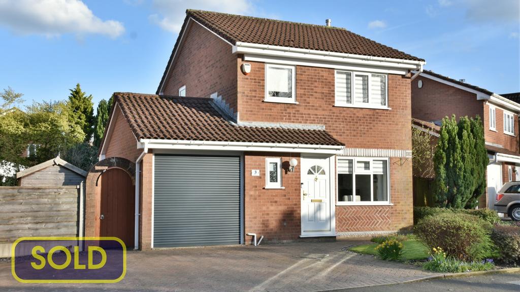 Turnberry, Bolton, Lancashire, BL3 4XJ 3 bed detached house for sale