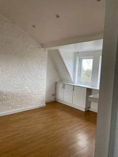 undefined, Sheil Road, Kensington, L6