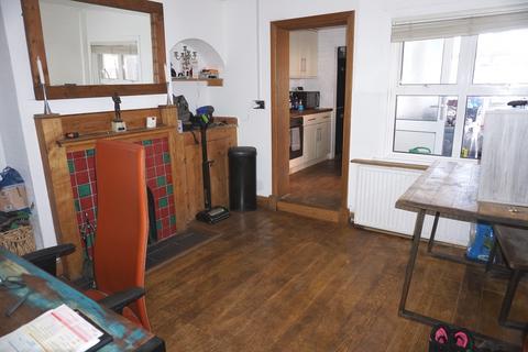354 Leatherhead Road, Chessington, KT9 2NN