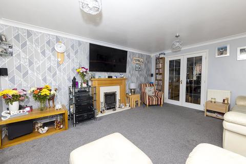 28 View Point, Tividale, Oldbury, B69 1UU