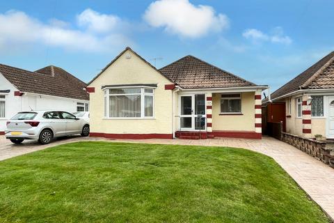 3 bedroom bungalow for sale, Terringes Avenue, Worthing, West Sussex