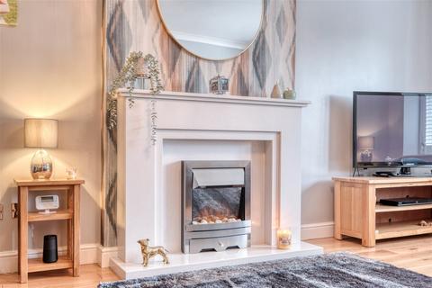 38 Green Lane, Studley, B80 7HD