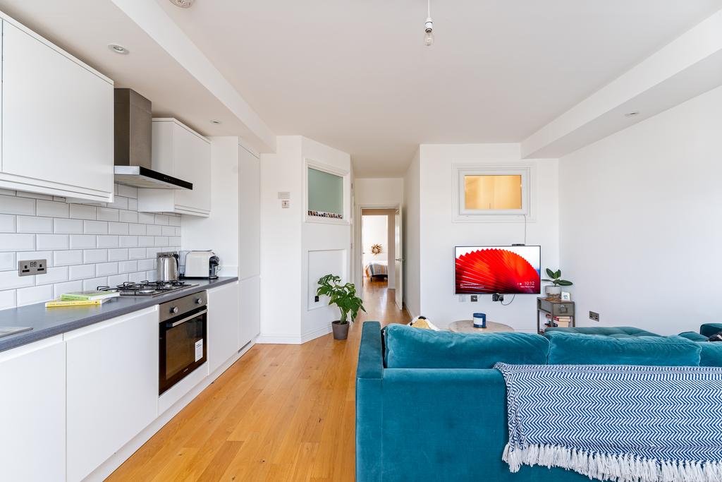 Apartment in London - View 3