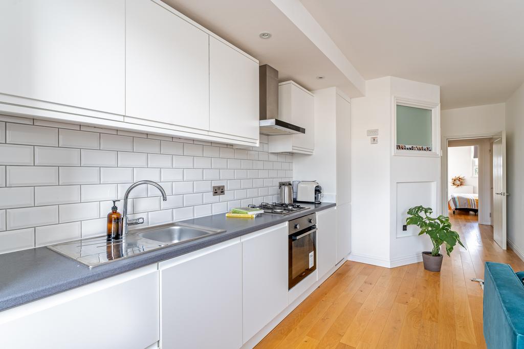 Apartment in London - View 4