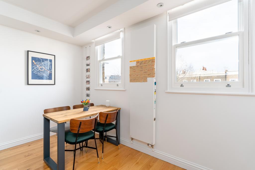 Apartment in London - View 5