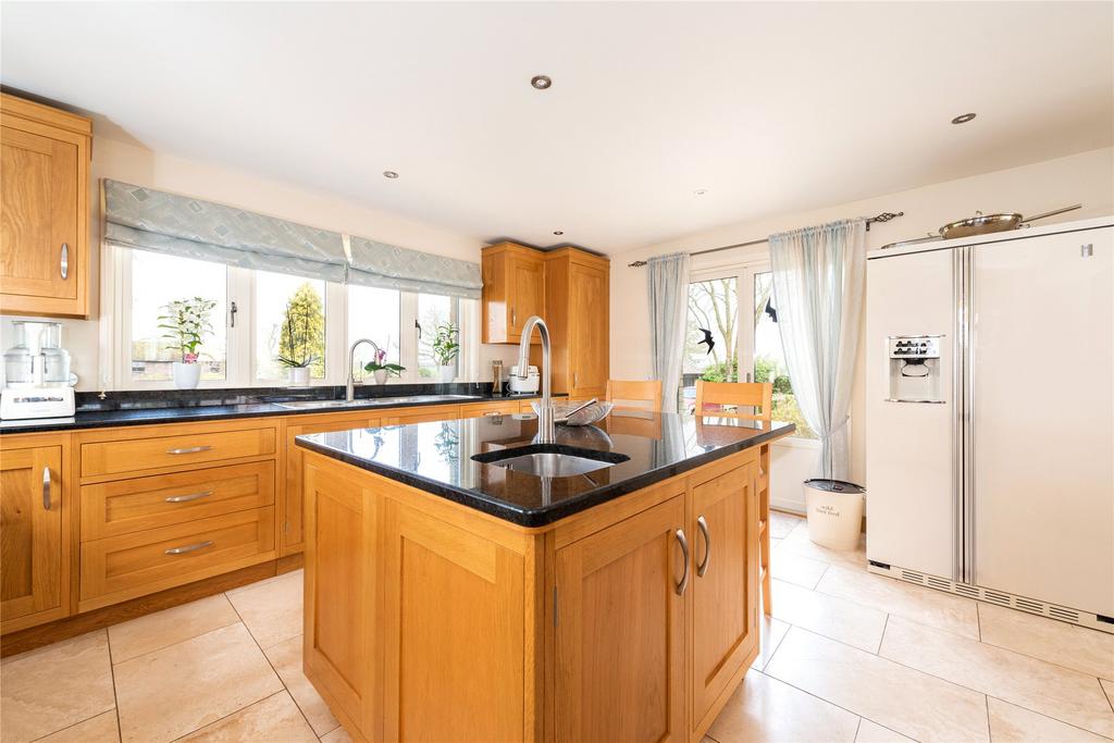 Kitchen/Breakfast