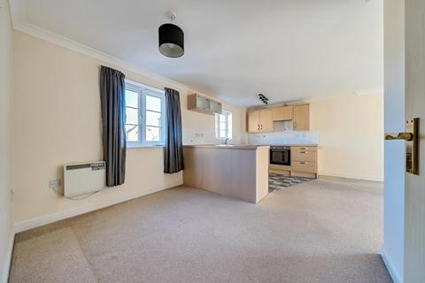 2 bedroom apartment to rent, Harvest Way,  Witney,  OX28
