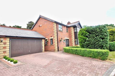 4 bedroom detached house for sale, Chilton Mews, Chilton Moor Farm, Chilton Moor, DH4