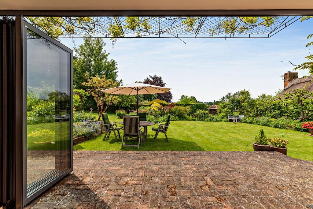 Aldworth, Reading, Berkshire 4 bed detached house for sale £1,200,000