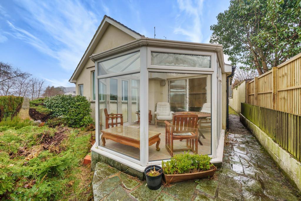 Conservatory and Garden