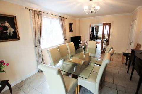4 Moorgreen Road, West End, Southampton, SO30 3EG