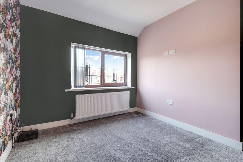 Bedroom 2 (Double)
