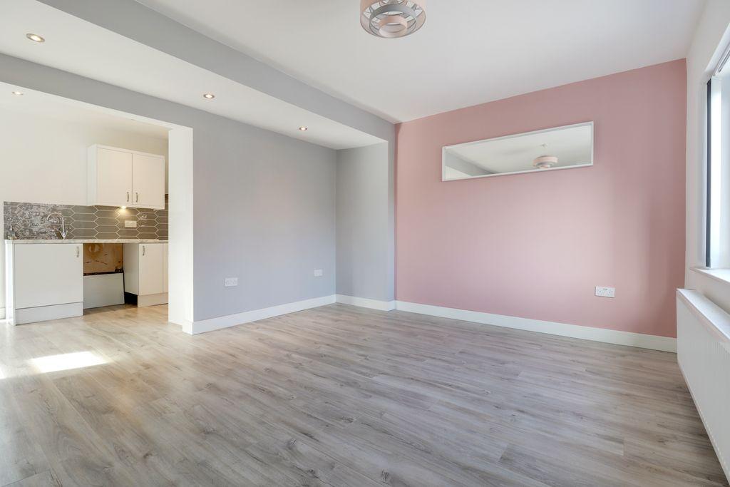 Pinders Garth, Ferrybridge... 3 bed end of terrace house £800 pcm (£